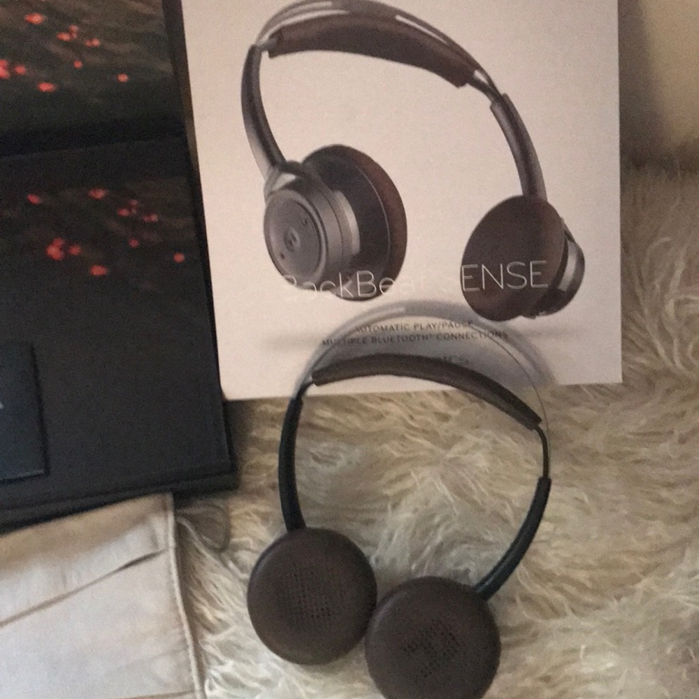 Back Beat Sense smart wireless